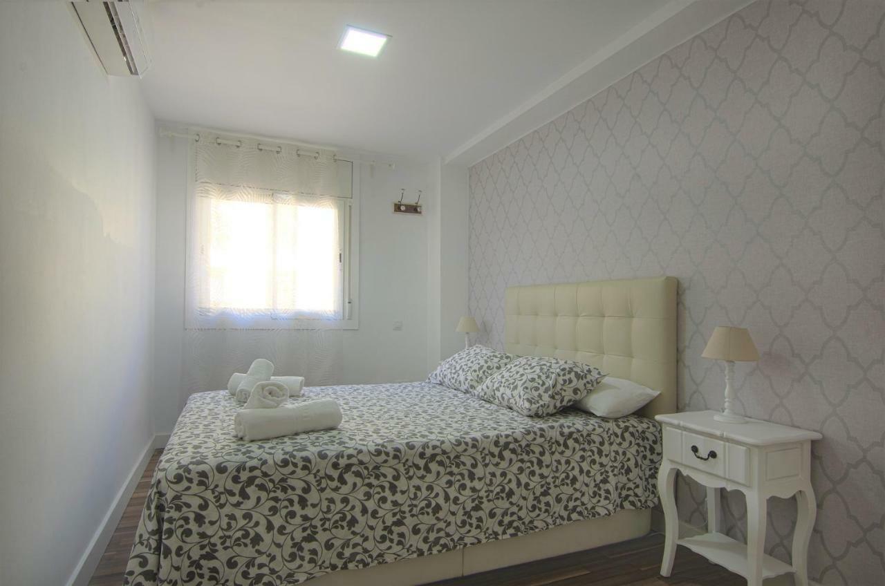 Apartment Ronda Sant Antoni Girona Luaran gambar
